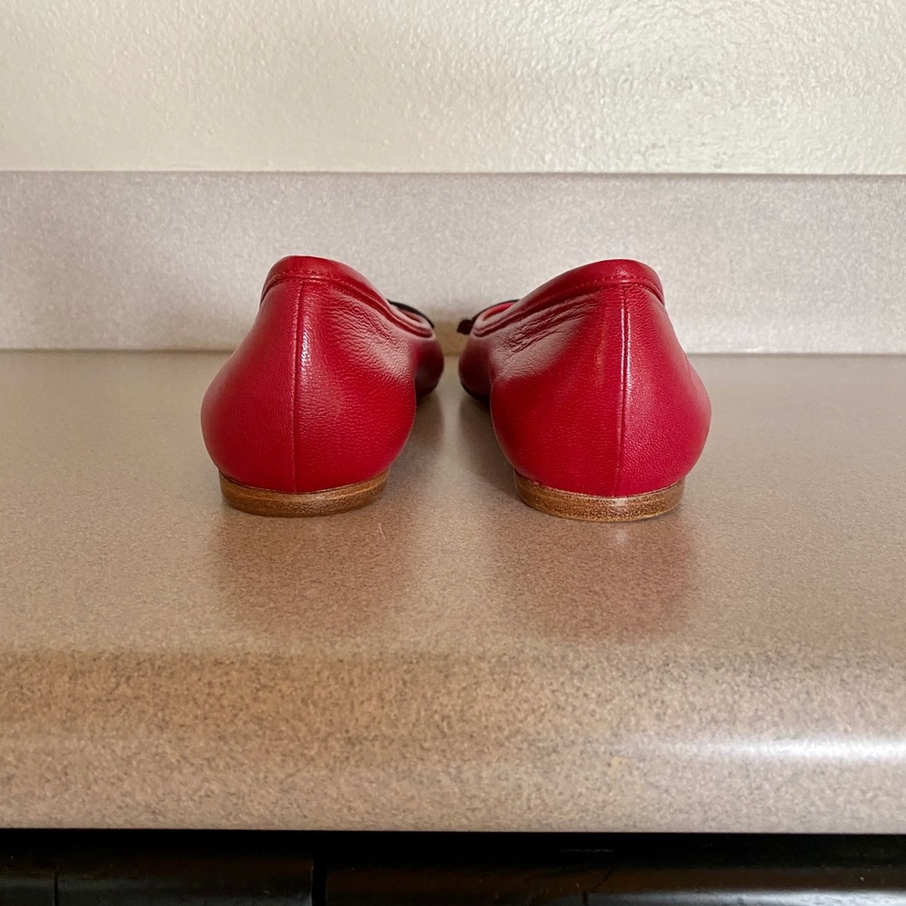 NEW BURBERRY Leather Flats - Picture 5 of 7